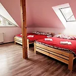 Hamrska16 *