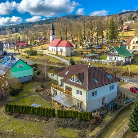 Holiday home Hamrska16