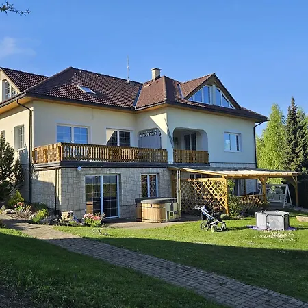 Holiday home Hamrska16 *